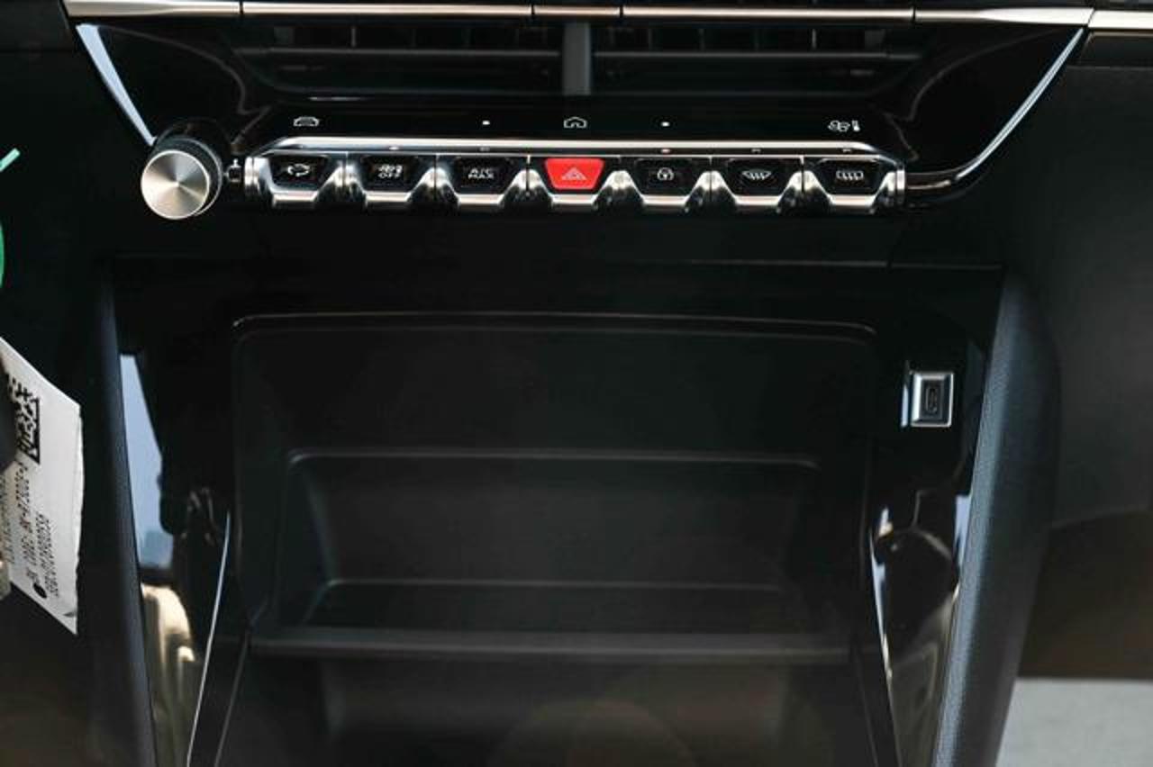 Peugeot Peugeot 208 usata, con Sistema Keyless