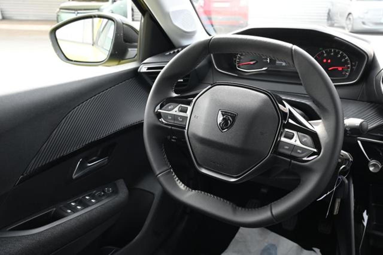 Peugeot Peugeot 208 usata, con Tettuccio apribile