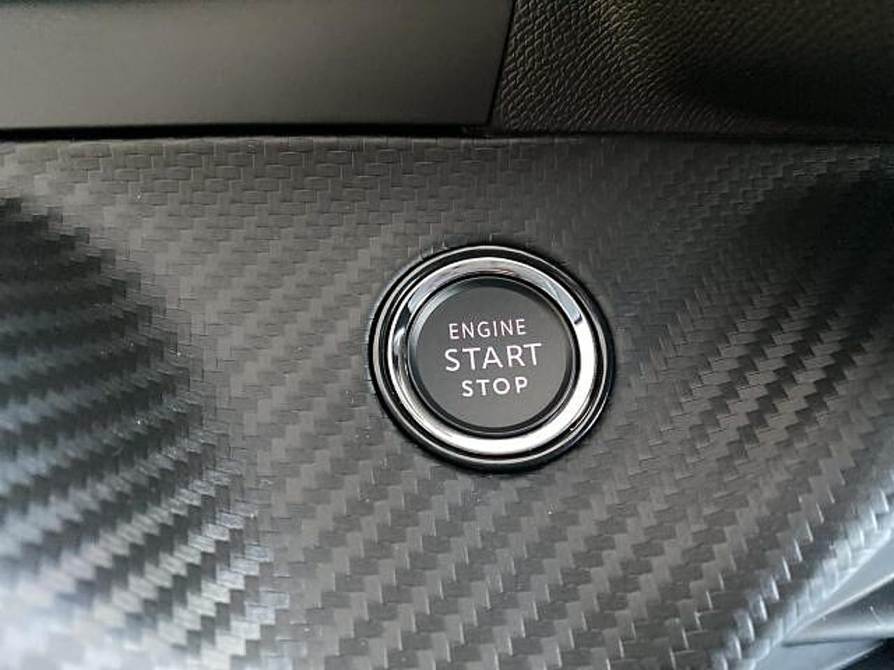 Peugeot Peugeot 208 usata, con Rivestimento interno