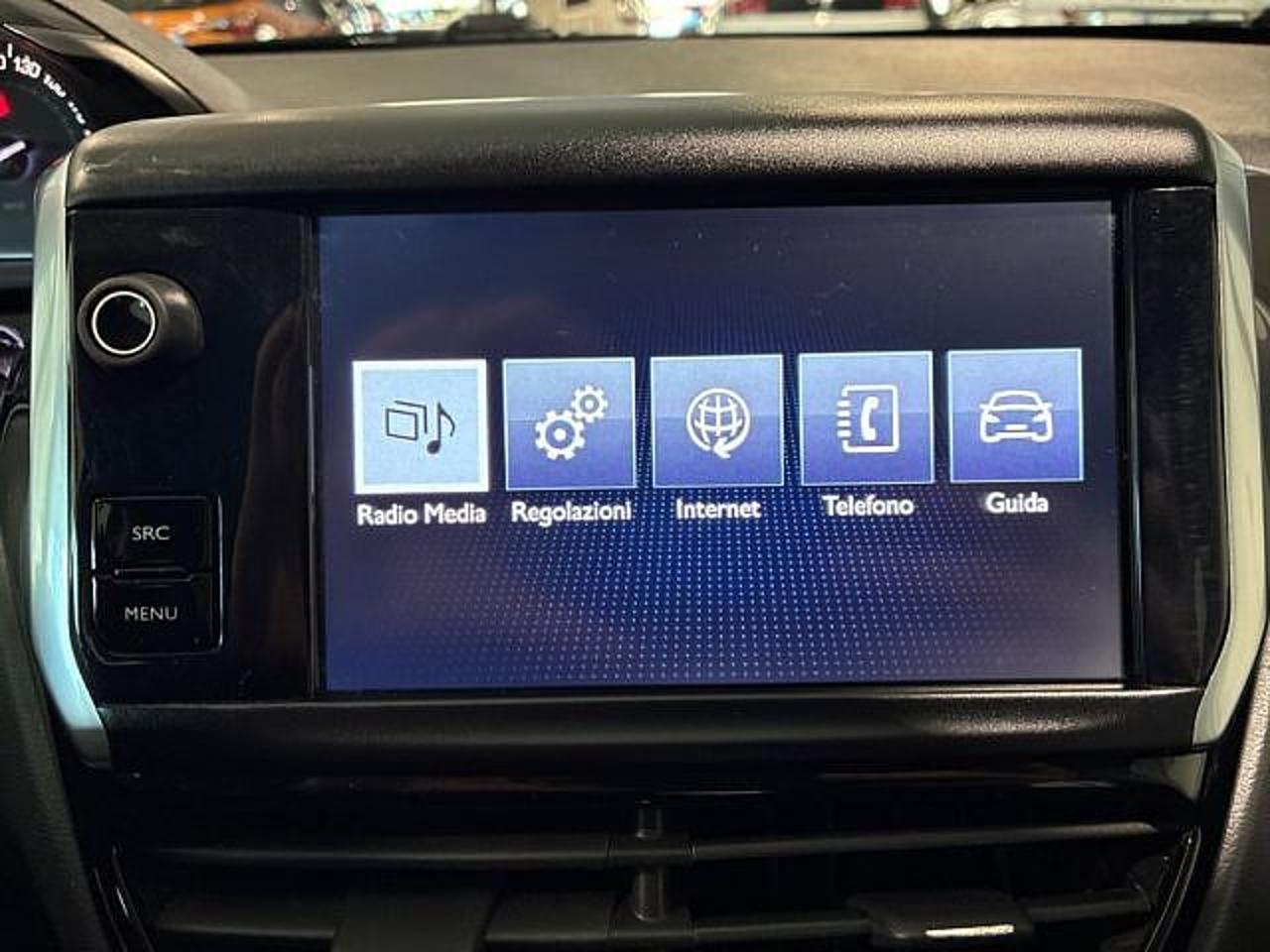 Peugeot Peugeot 208 usata, con Rivestimento interno