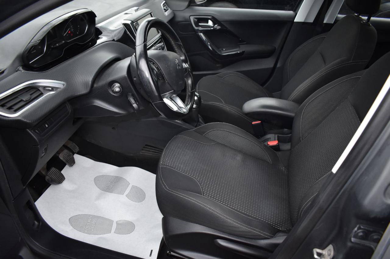 Peugeot Peugeot 208 usata, con Caricabatterie di bordo da 11 kW