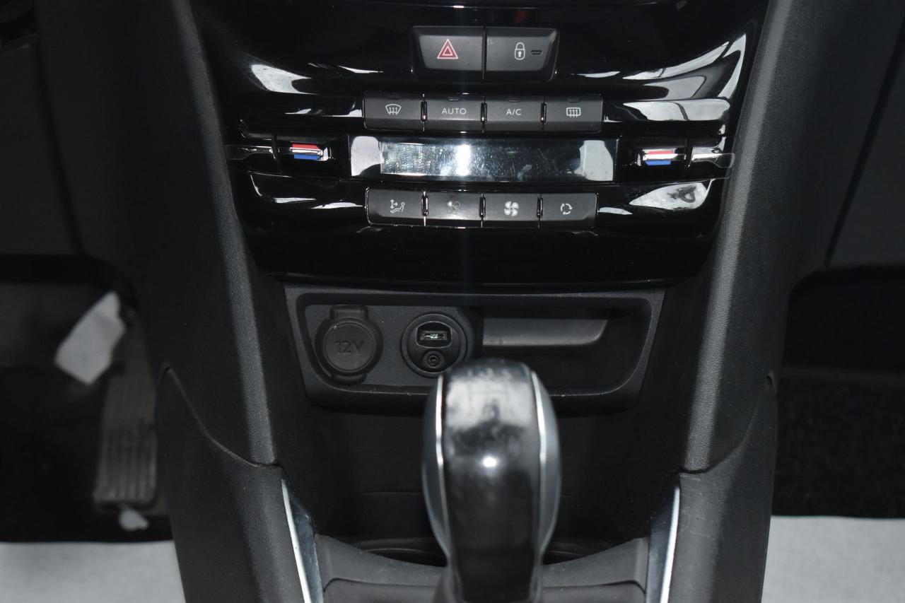 Peugeot Peugeot 208 usata, con GPS