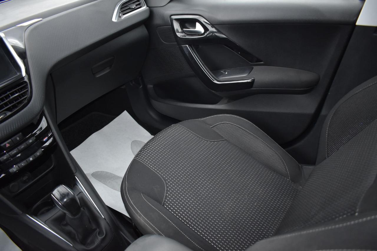 Peugeot Peugeot 208 usata, con Portapacchi