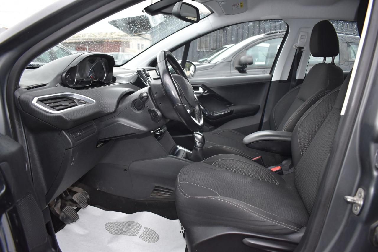 Peugeot Peugeot 208 usata 22