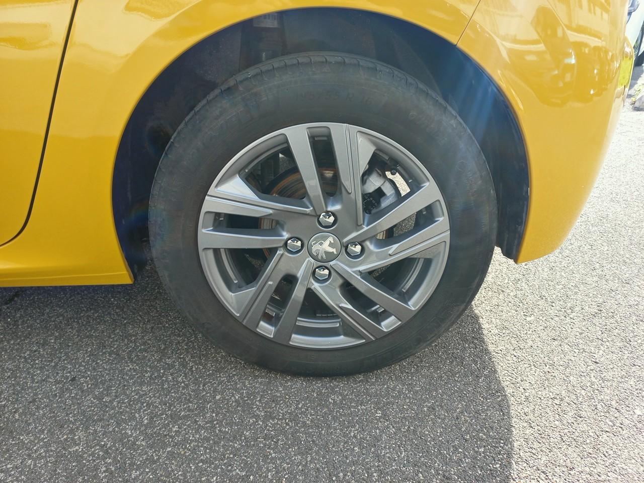 Peugeot Peugeot 208 usata, con Caricabatterie di bordo da 22 kW