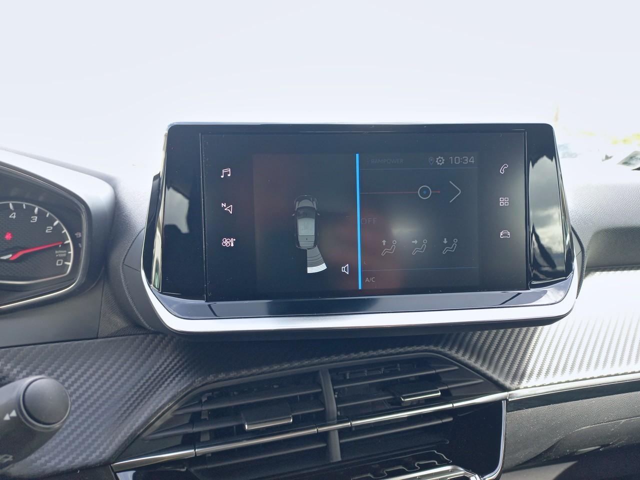 Peugeot Peugeot 208 usata, con GPS