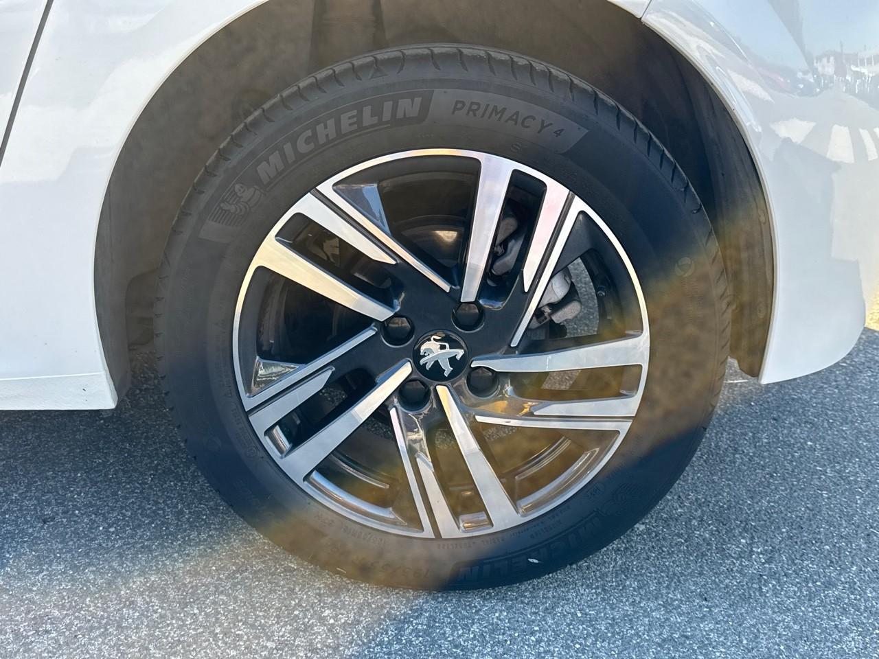 Peugeot Peugeot 208 usata, con Caricabatterie di bordo da 22 kW