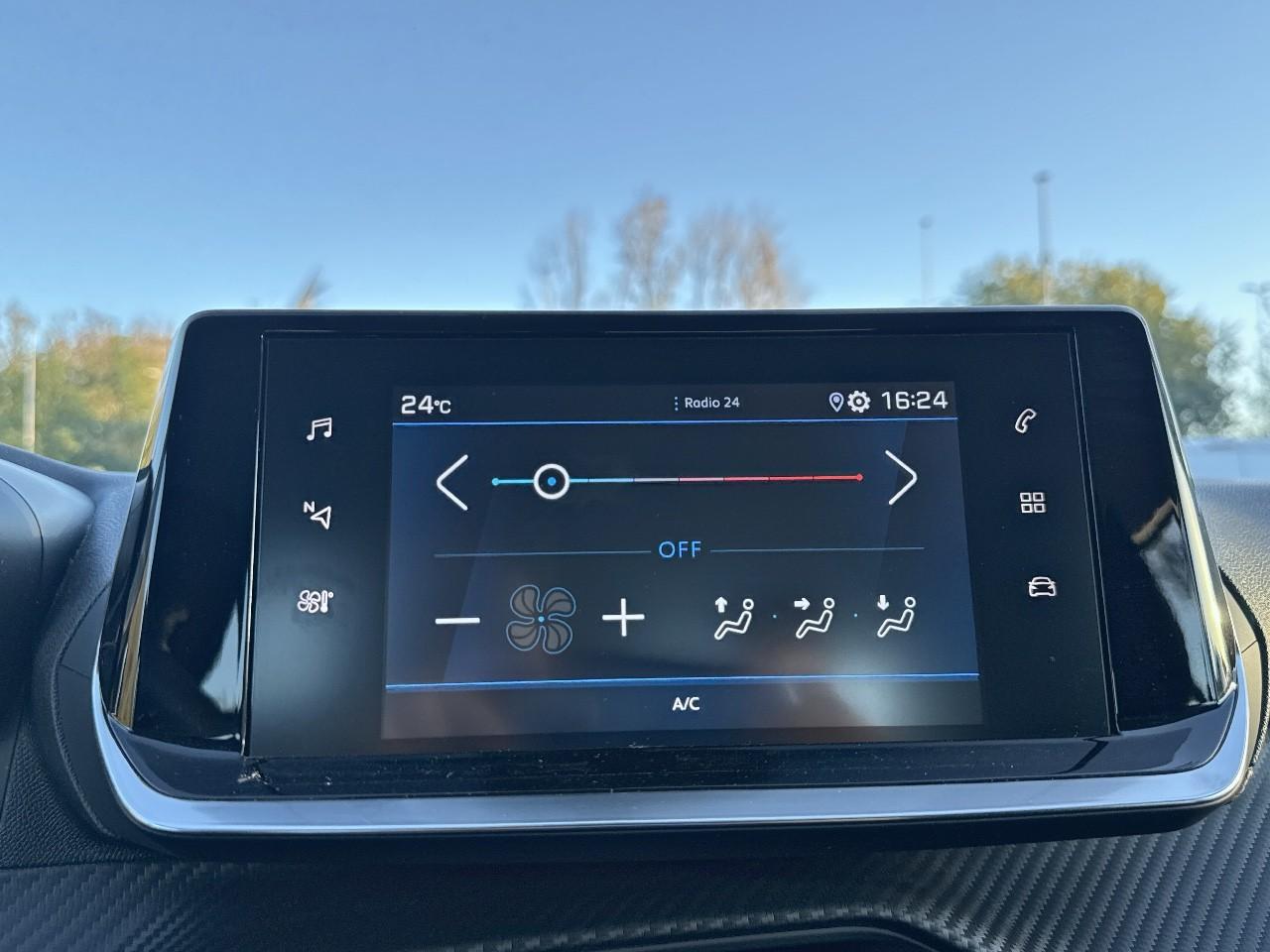 Peugeot Peugeot 208 usata, con Caricabatterie di bordo da 7,4 kW