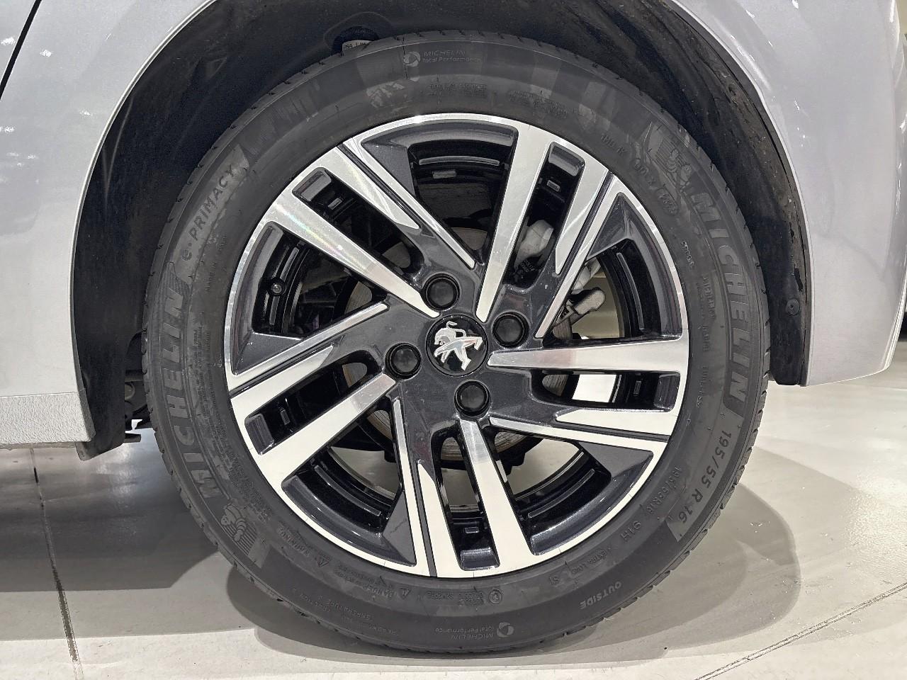 Peugeot Peugeot 208 usata, con Caricabatterie di bordo da 22 kW