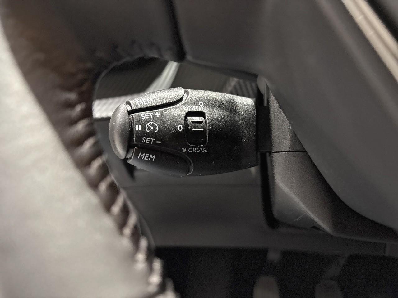 Peugeot Peugeot 208 usata, con Portapacchi