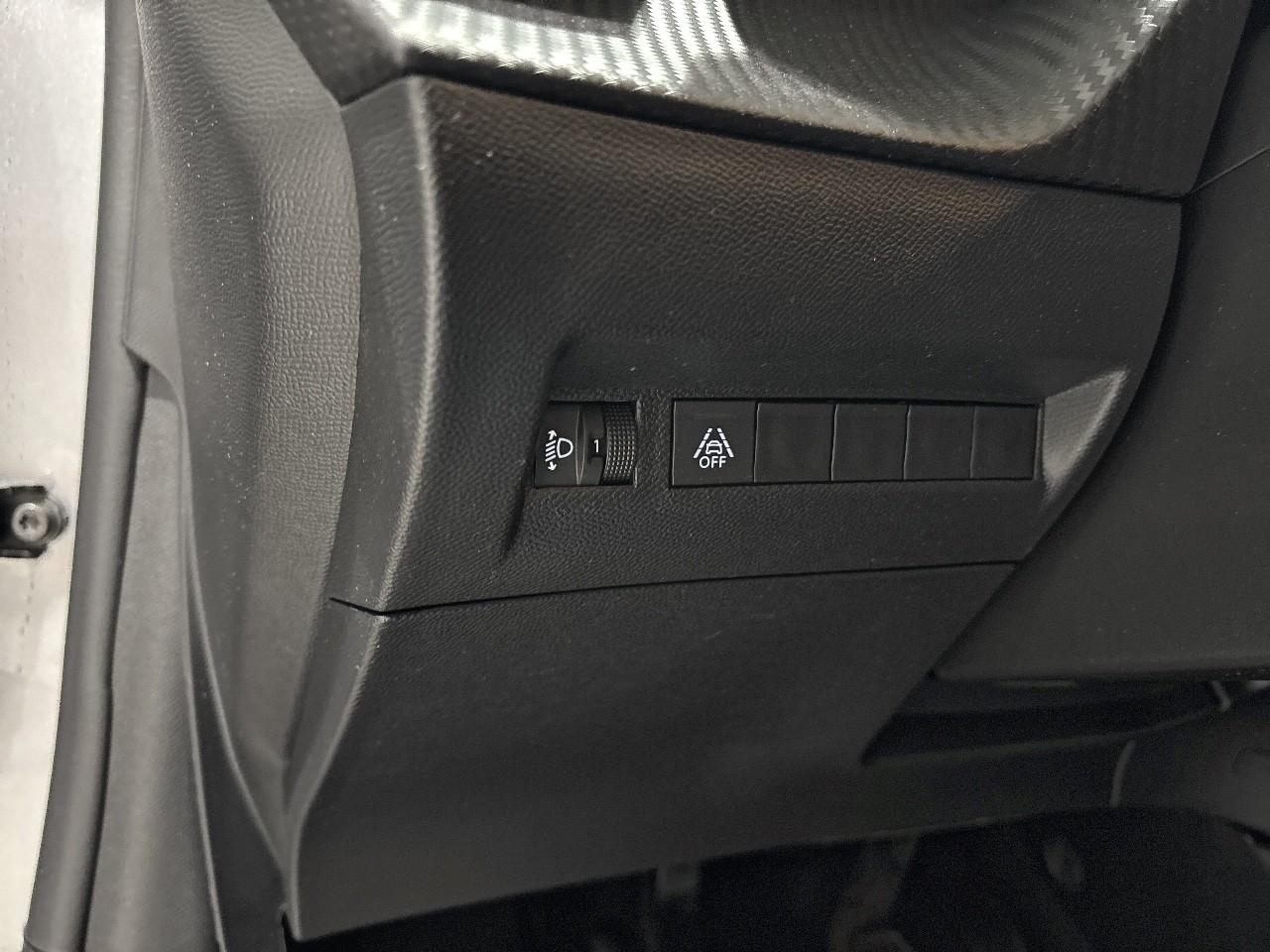 Peugeot Peugeot 208 usata, con Rivestimento interno