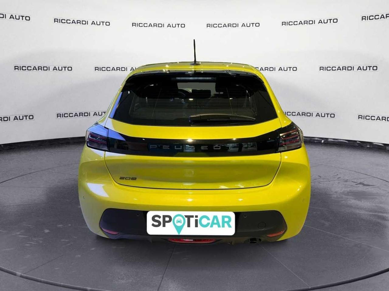 Peugeot Peugeot 208 usata 16