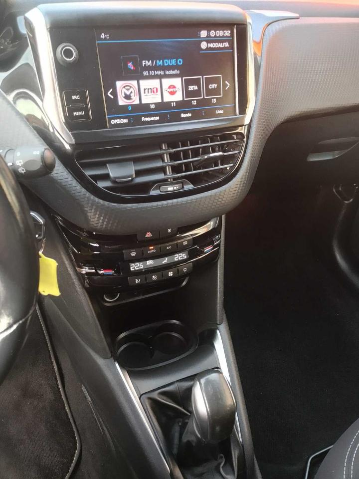 Peugeot Peugeot 208 usata 5