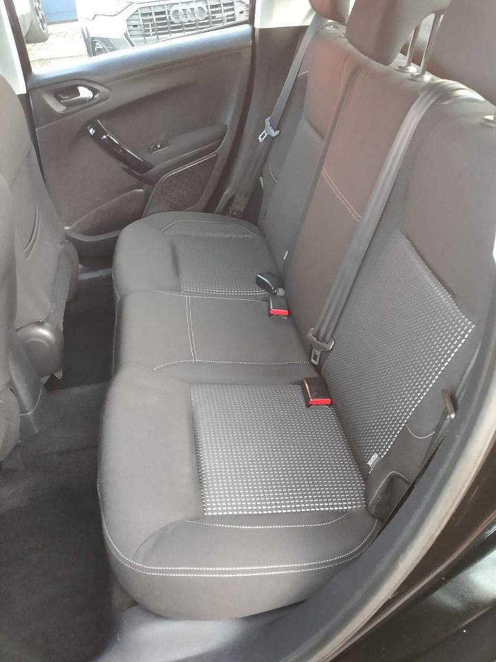Peugeot Peugeot 208 usata 14