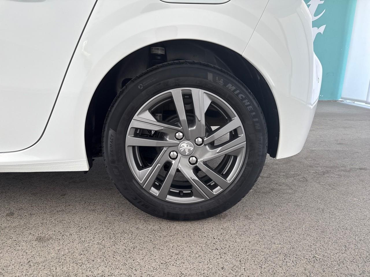 Peugeot Peugeot 208 usata, con Isofix