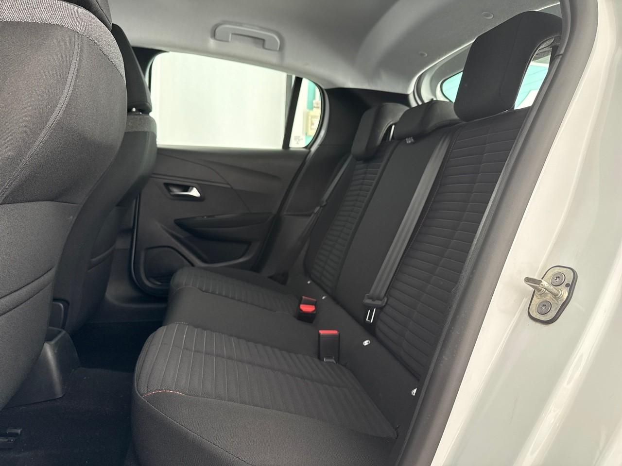 Peugeot Peugeot 208 usata, con Climatizzatore