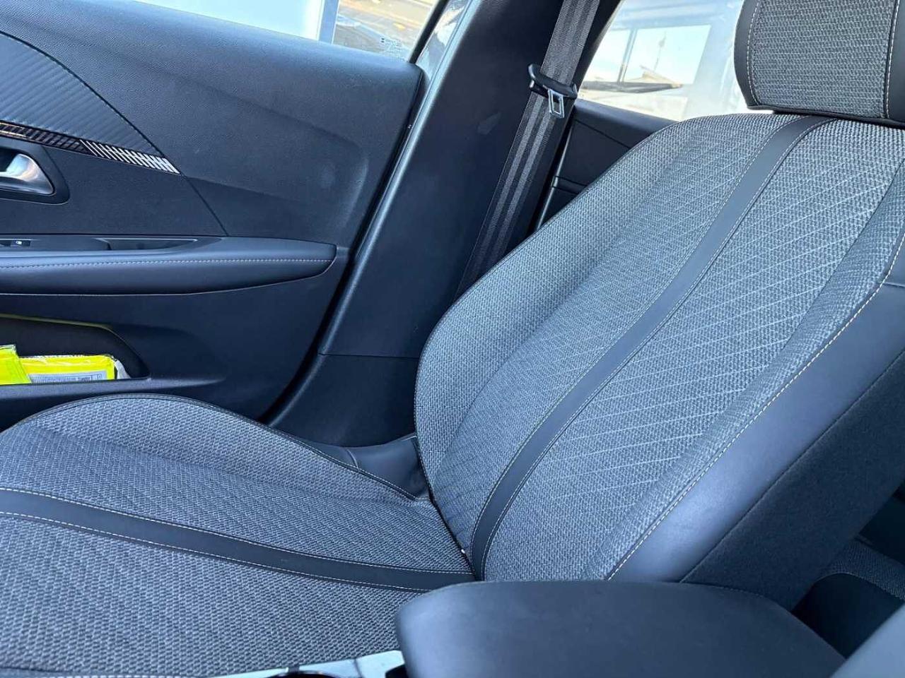 Peugeot Peugeot 208 usata 6