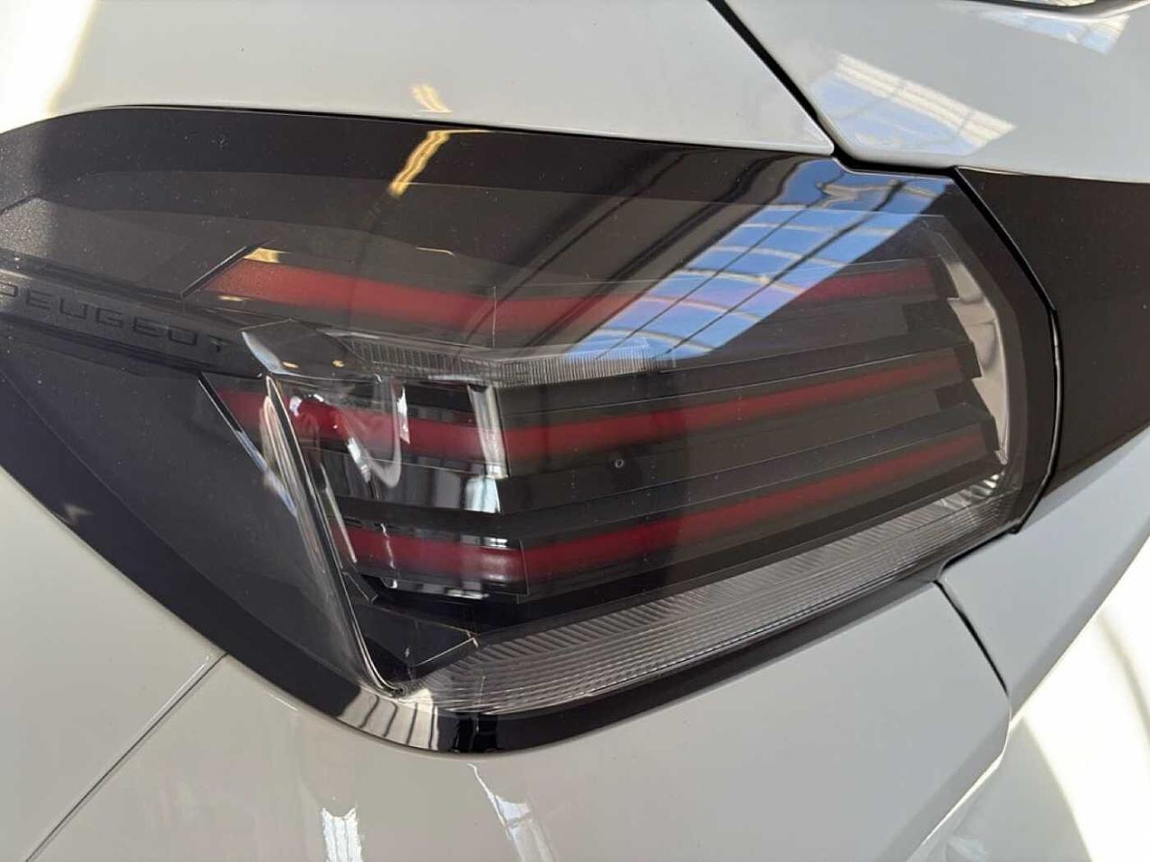 Peugeot Peugeot 208 usata 22