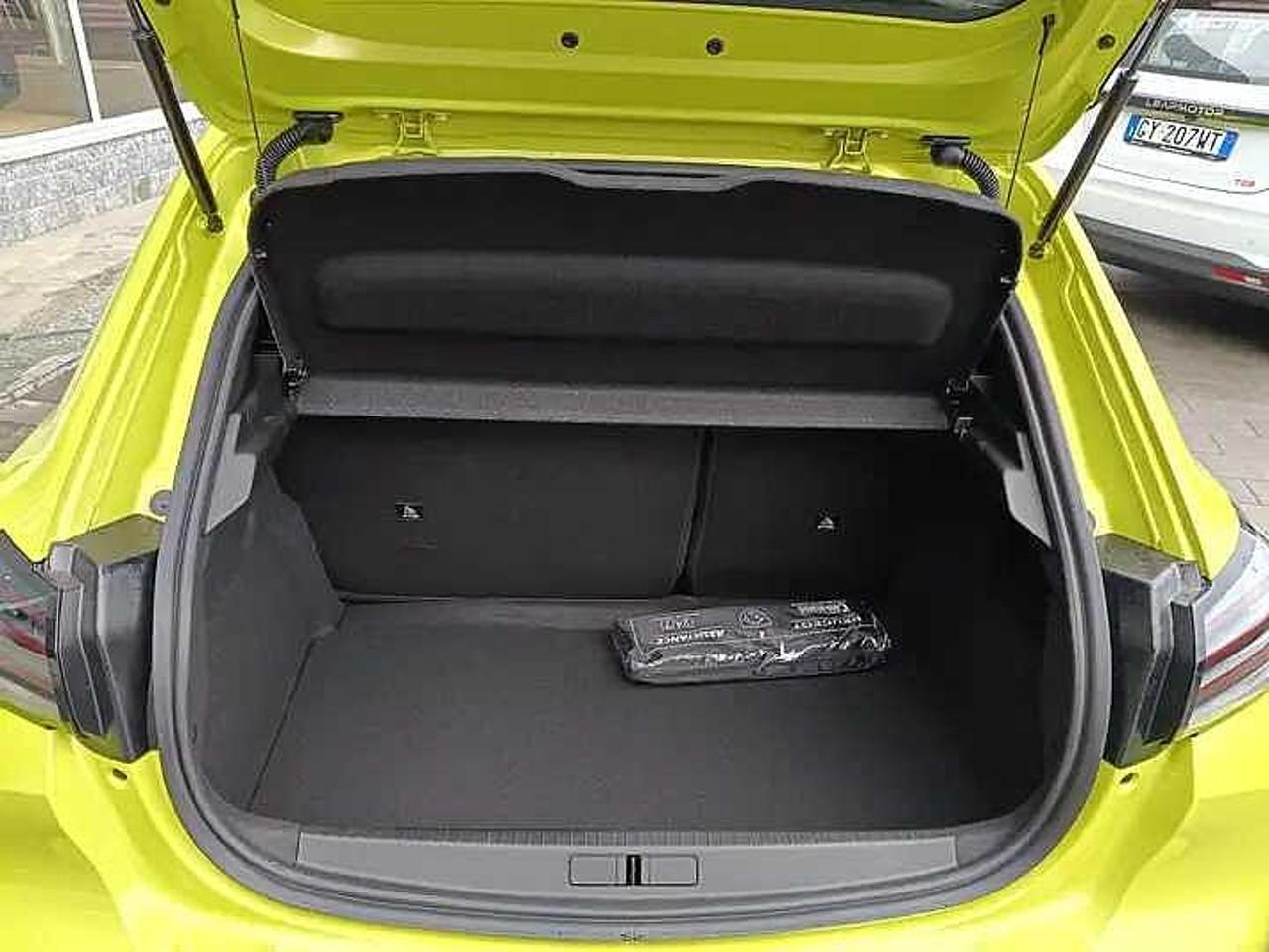 Peugeot Peugeot 208 usata 19