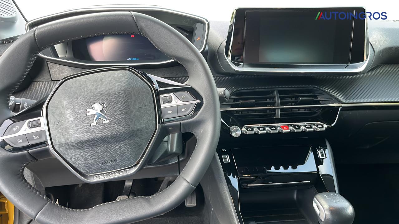 Peugeot Peugeot 208 usata 4