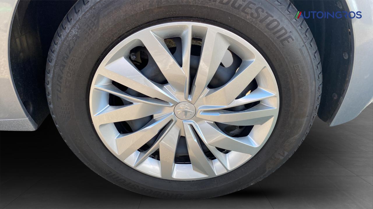 Peugeot Peugeot 208 usata 7