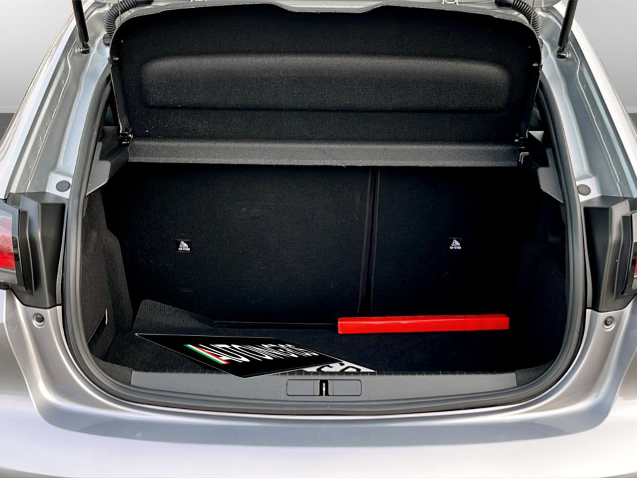 Peugeot Peugeot 208 usata 1