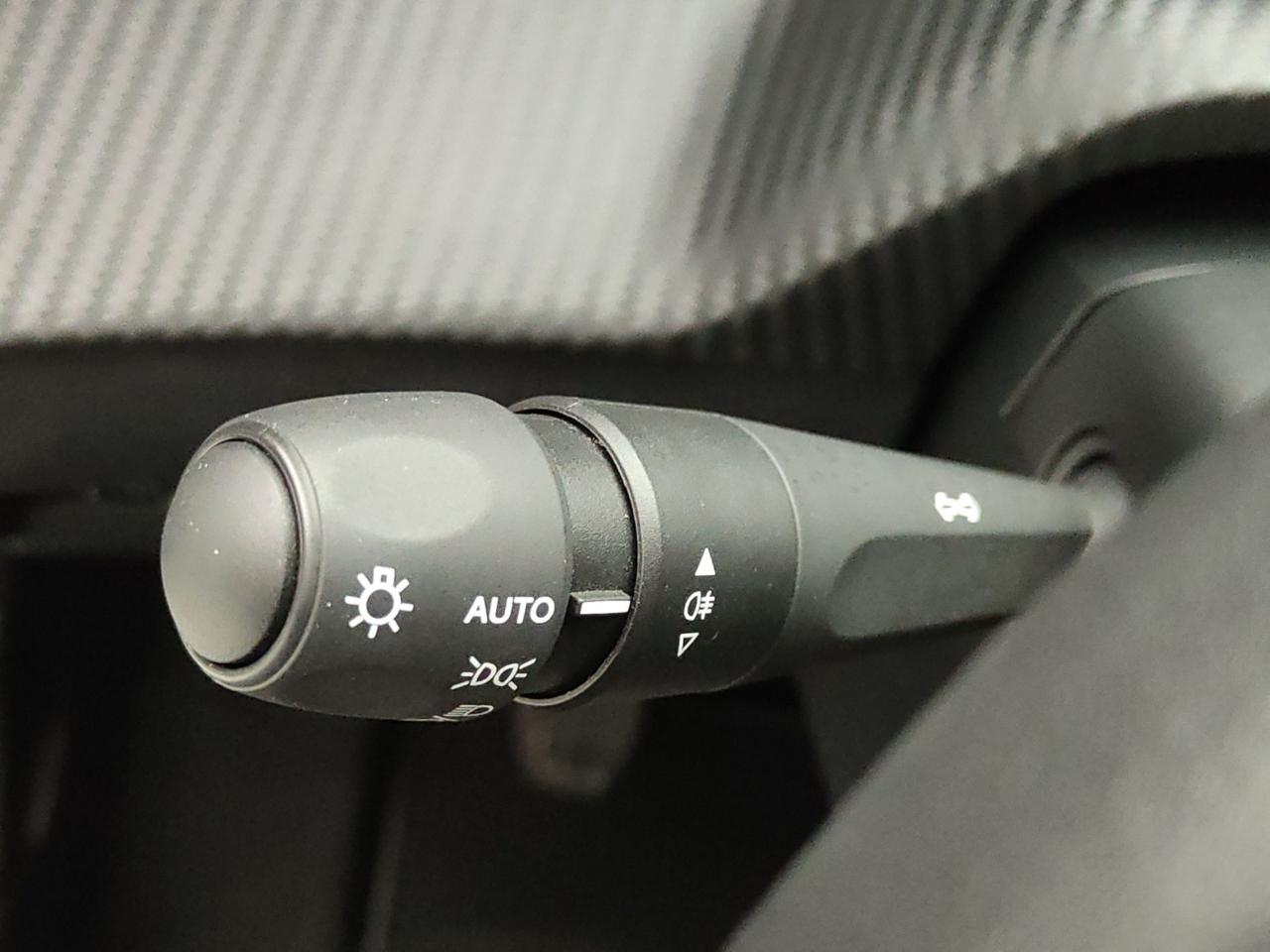 Peugeot Peugeot 208 usata 4