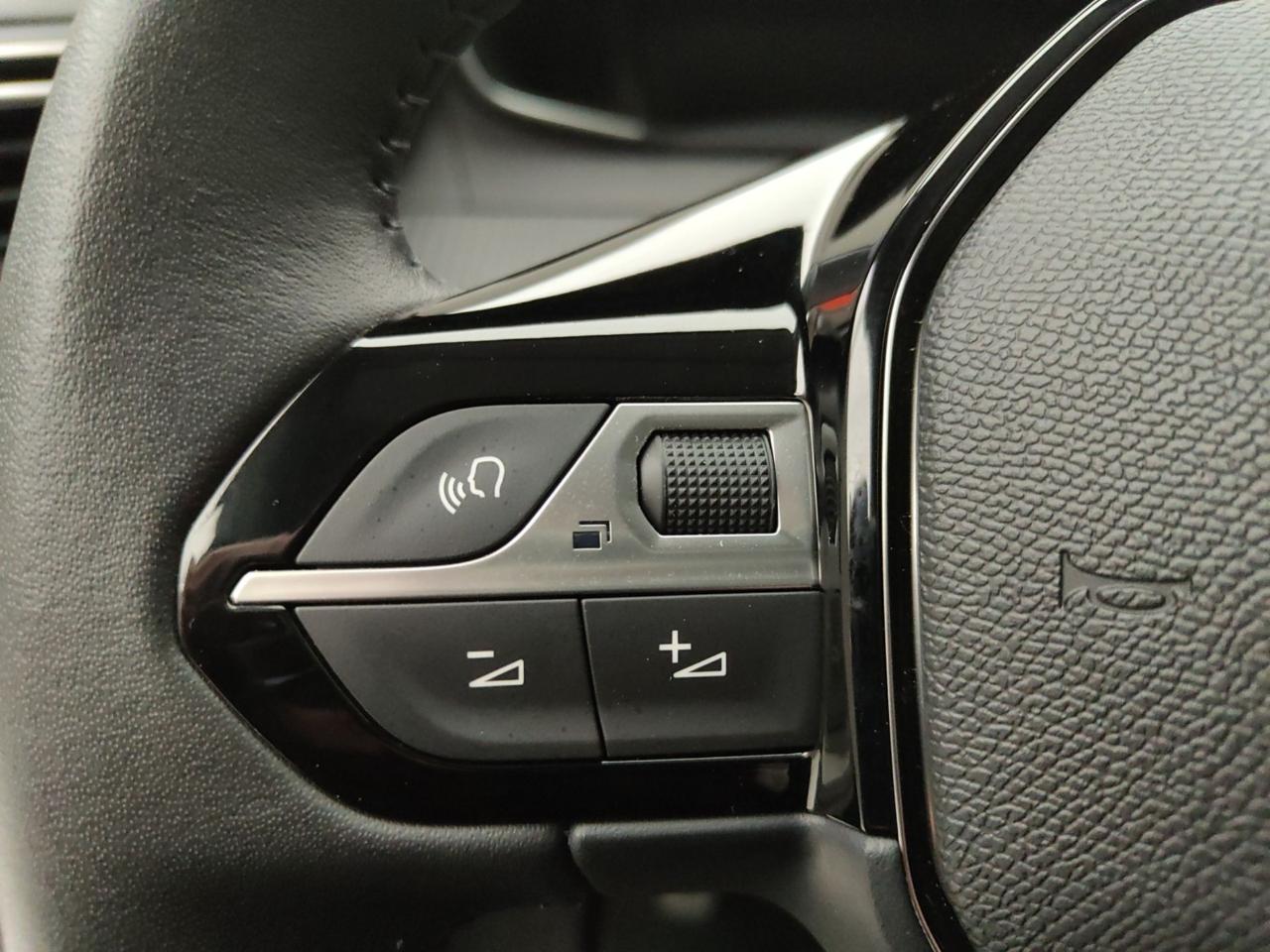 Peugeot Peugeot 208 usata 6