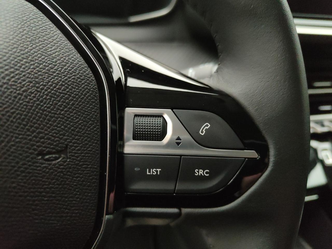 Peugeot Peugeot 208 usata 7