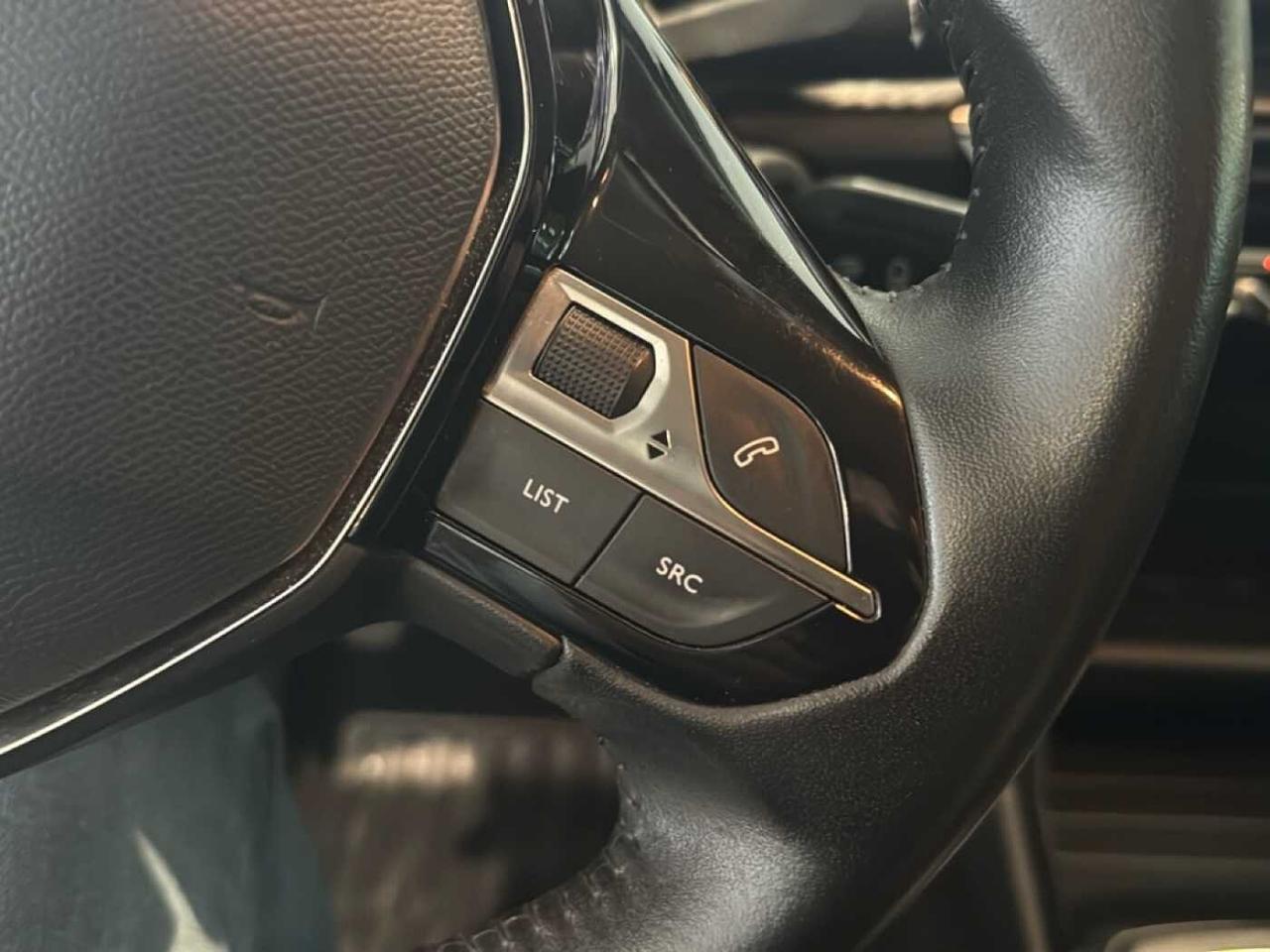 Peugeot Peugeot 208 usata 13