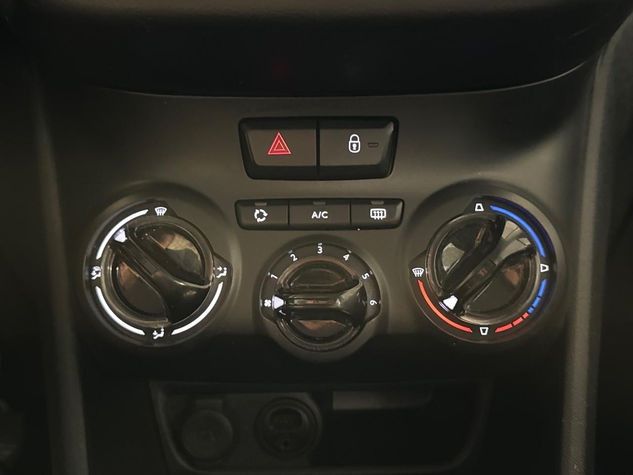 Peugeot Peugeot 208 usata 10