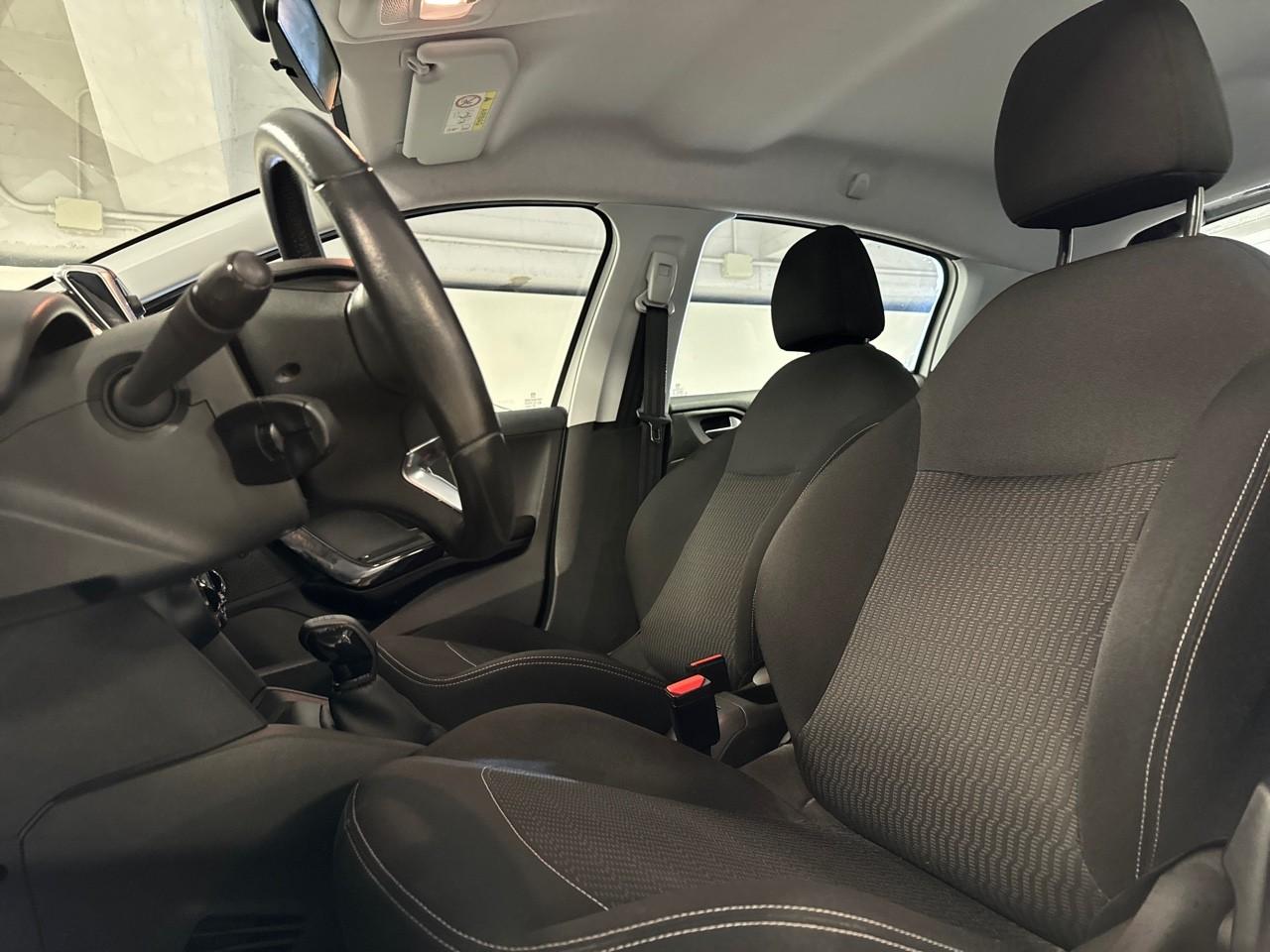 Peugeot Peugeot 208 usata 19