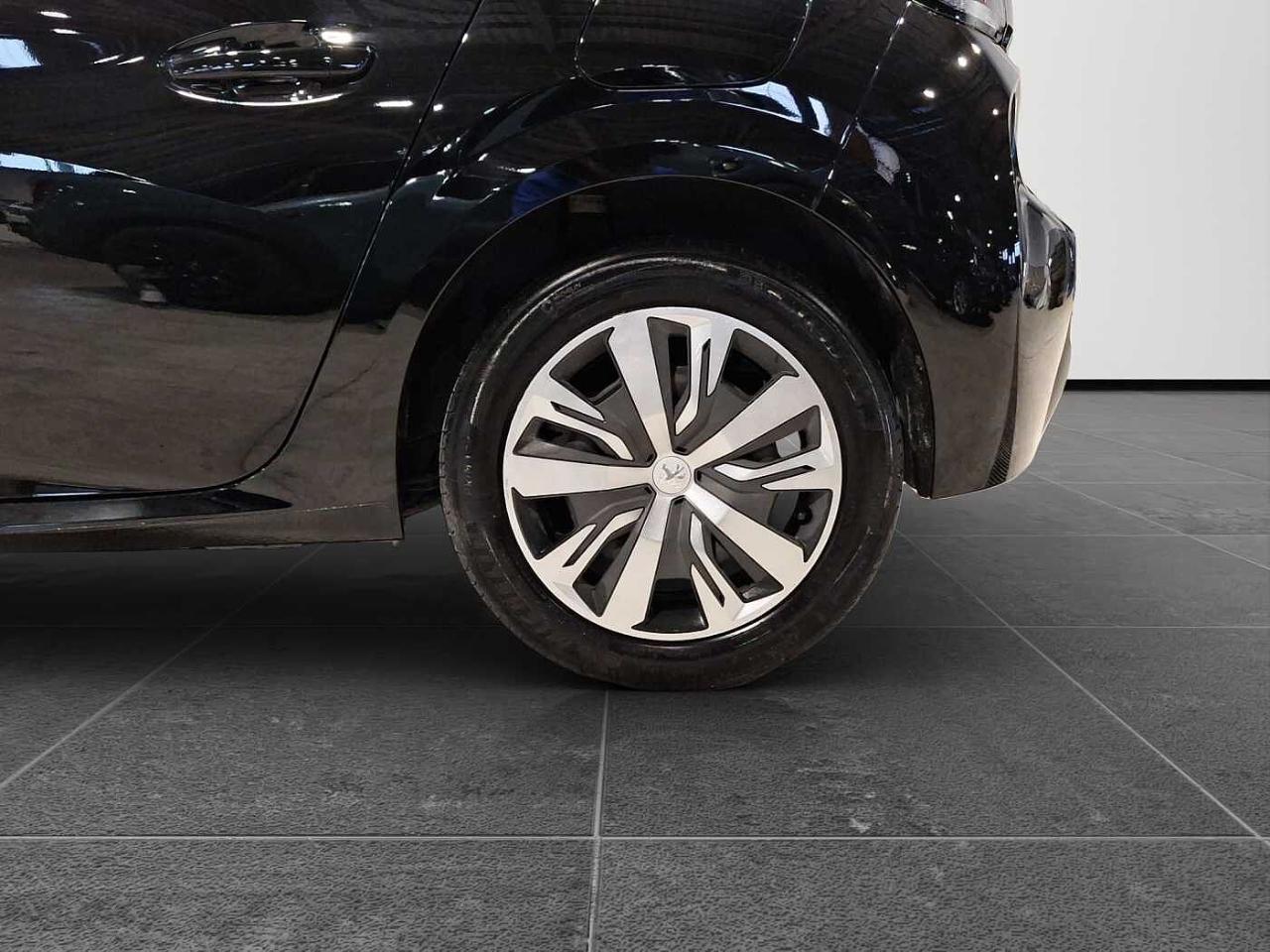 Peugeot Peugeot 208 usata 12