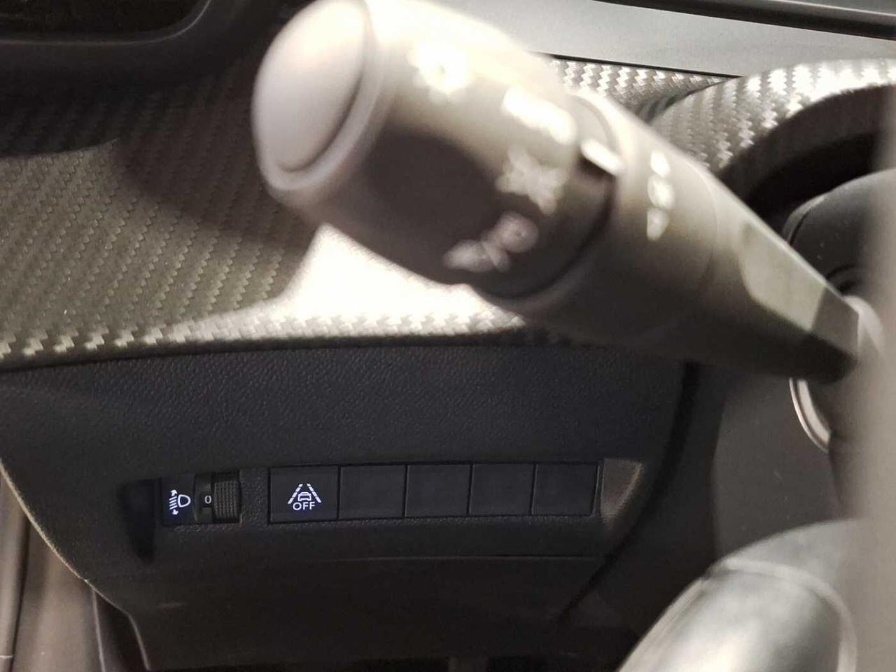 Peugeot Peugeot 208 usata 18