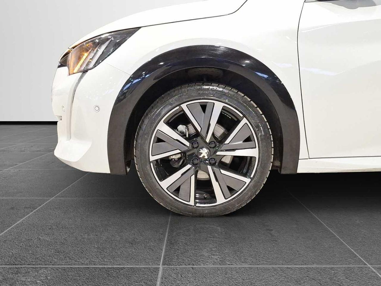 Peugeot Peugeot 208 usata 10