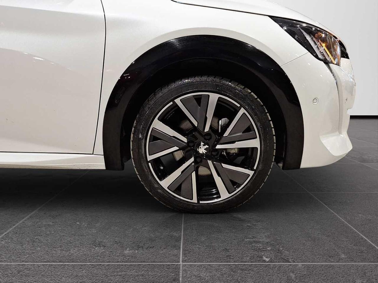 Peugeot Peugeot 208 usata 14