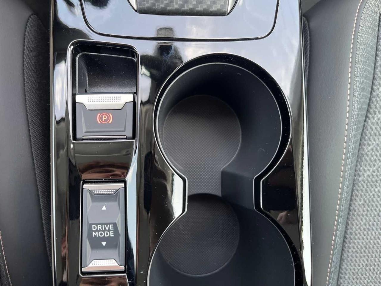 Peugeot Peugeot 208 usata 10