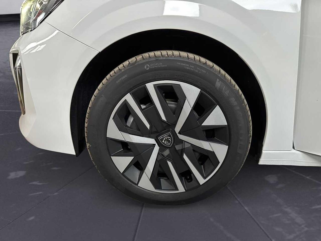 Peugeot Peugeot 208 usata 4