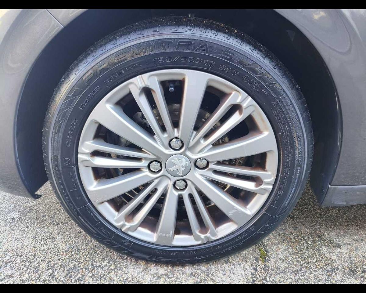 Peugeot Peugeot 208 usata 3