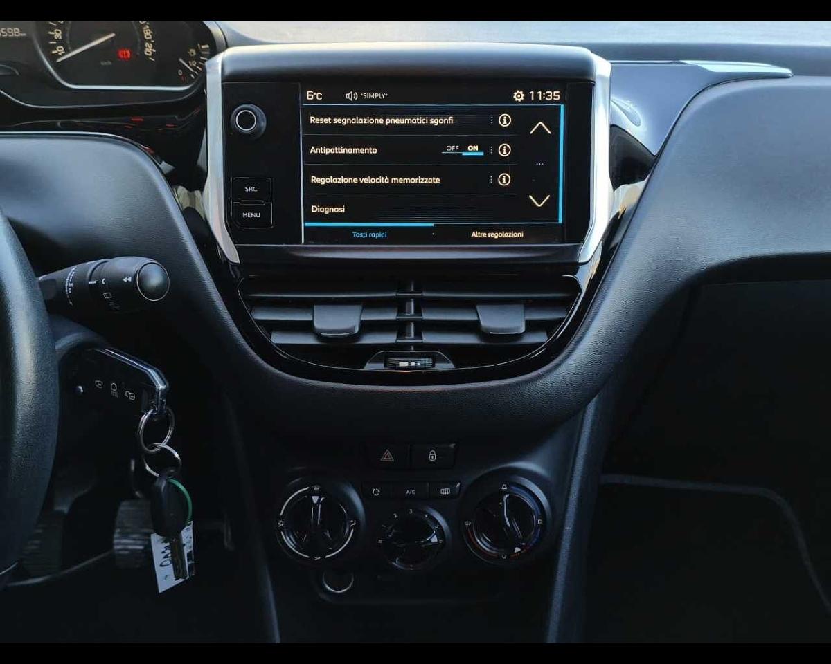 Peugeot Peugeot 208 usata 7