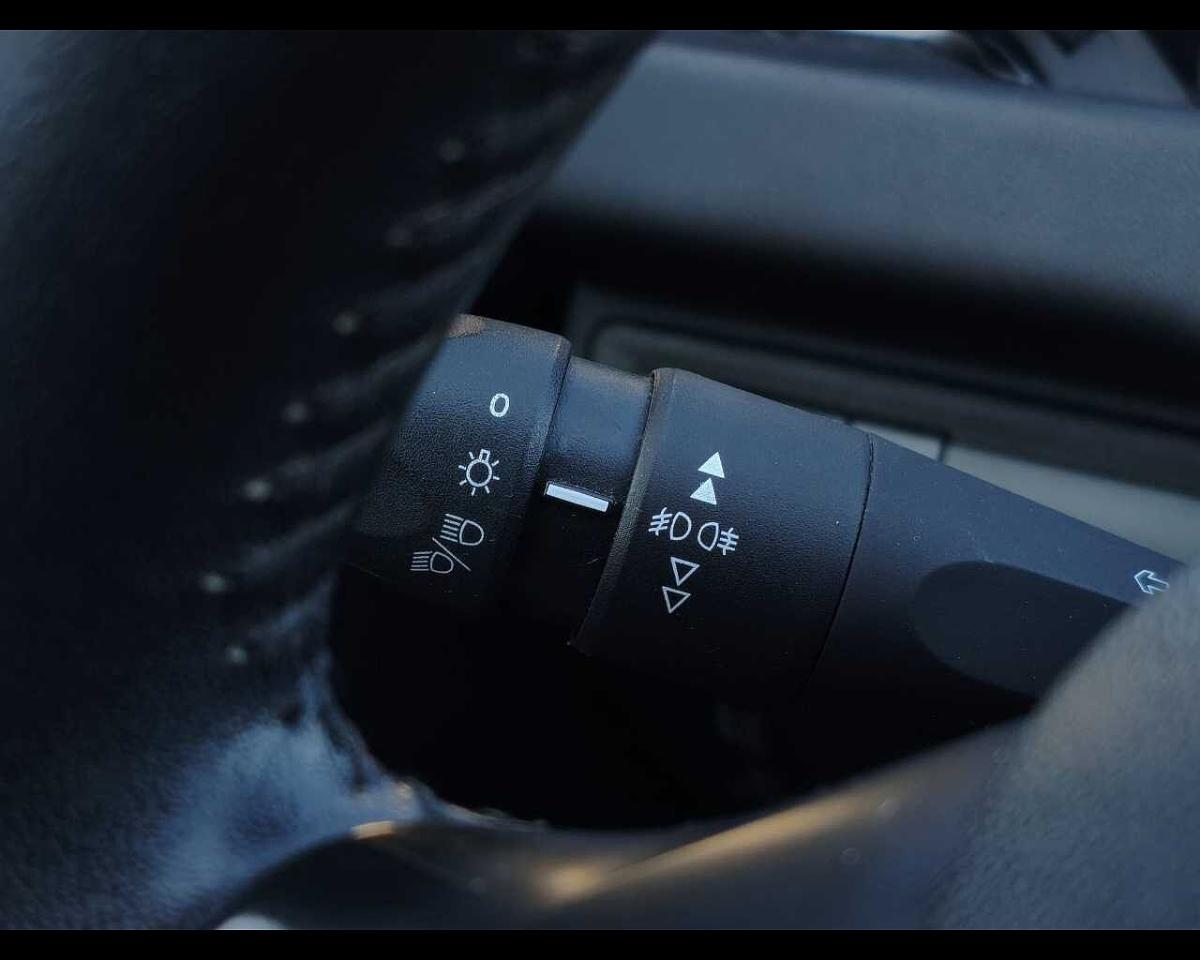 Peugeot Peugeot 208 usata 13