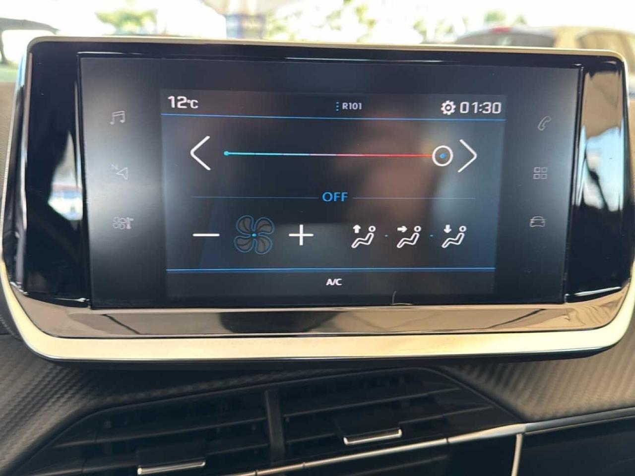 Peugeot Peugeot 208 usata 9