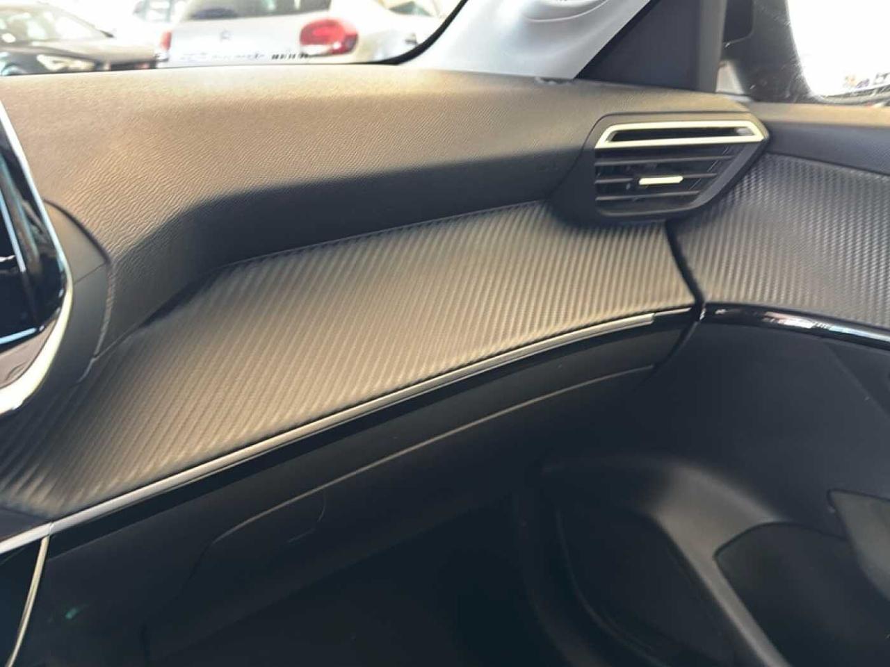 Peugeot Peugeot 208 usata 10