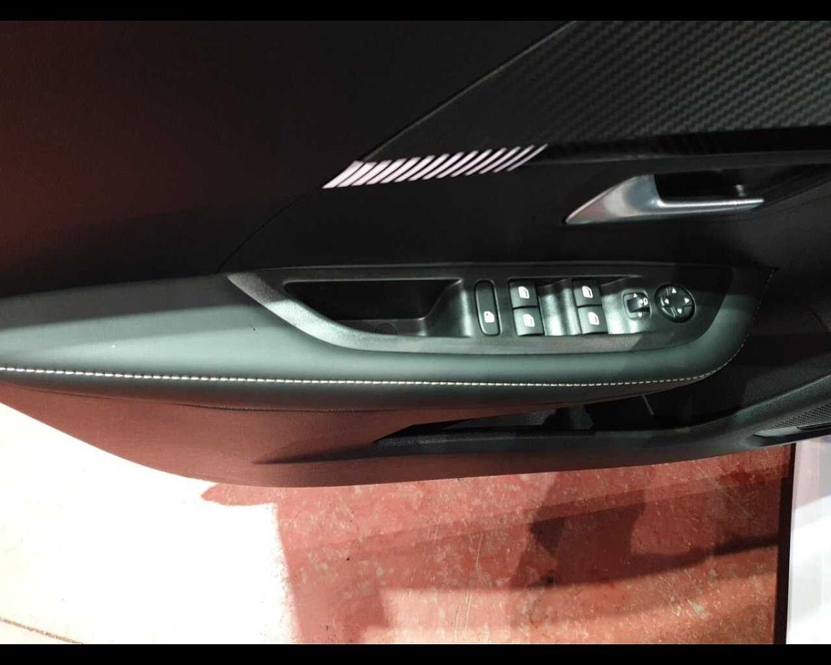 Peugeot Peugeot 208 usata 12