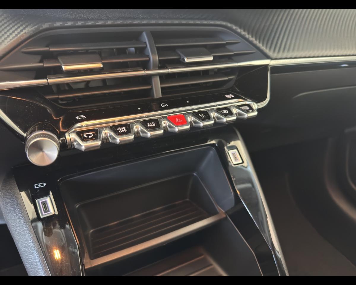 Peugeot Peugeot 208 usata 7