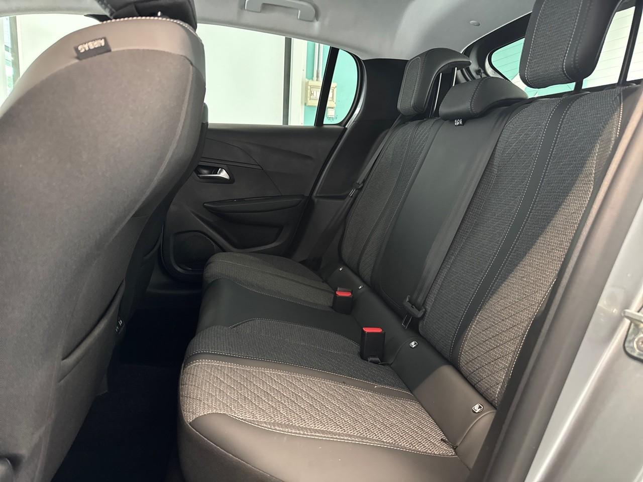 Peugeot Peugeot 208 usata, con Climatizzatore