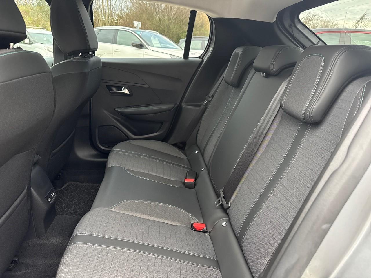 Peugeot Peugeot 208 usata, con Climatizzatore