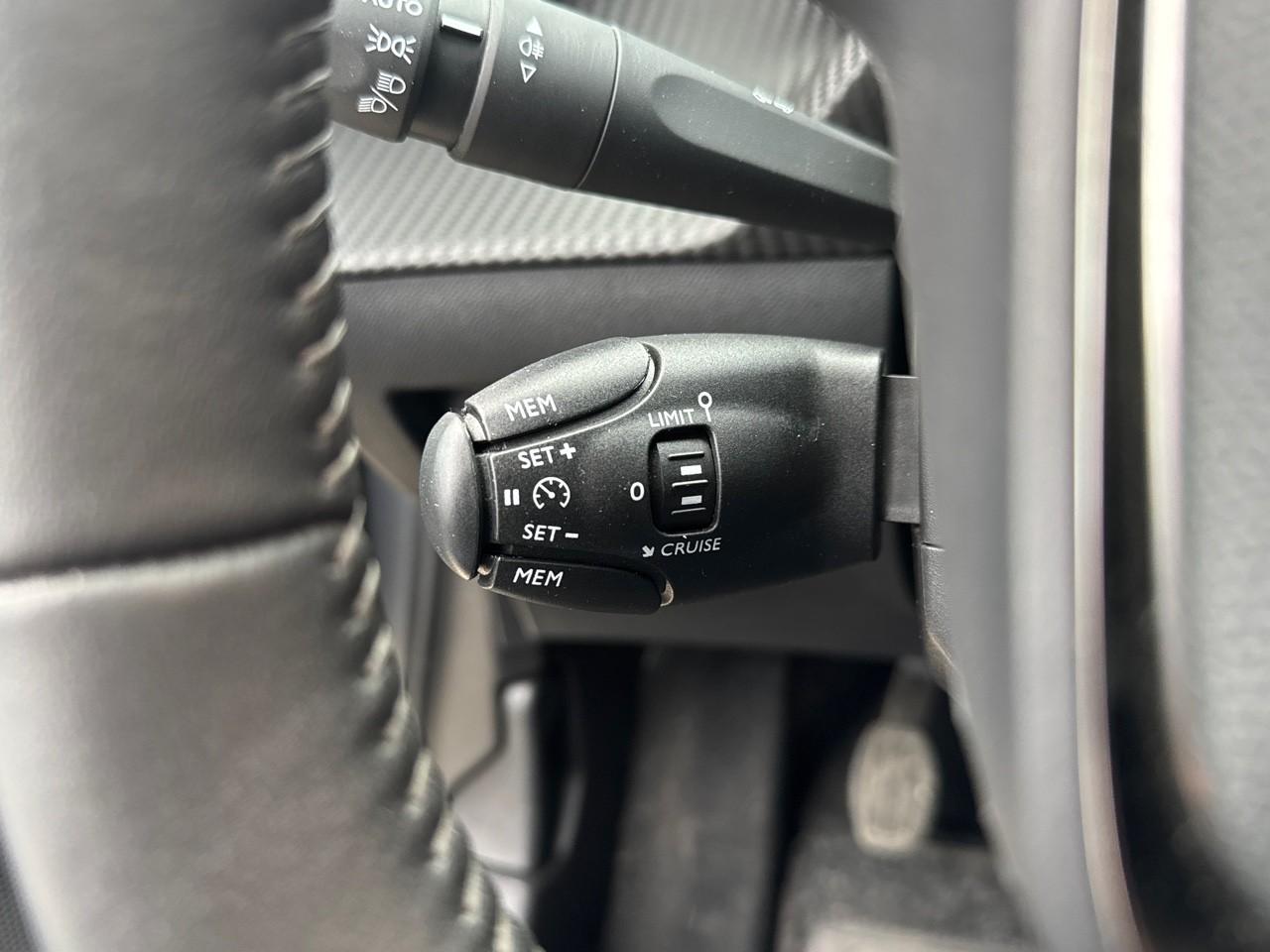 Peugeot Peugeot 208 usata 7