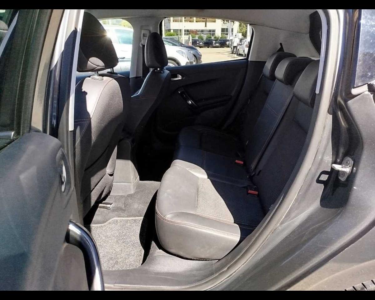 Peugeot Peugeot 208 usata, con Xenon-led