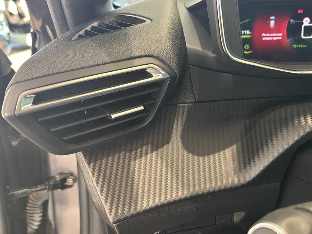 Peugeot Peugeot 208 usata 7